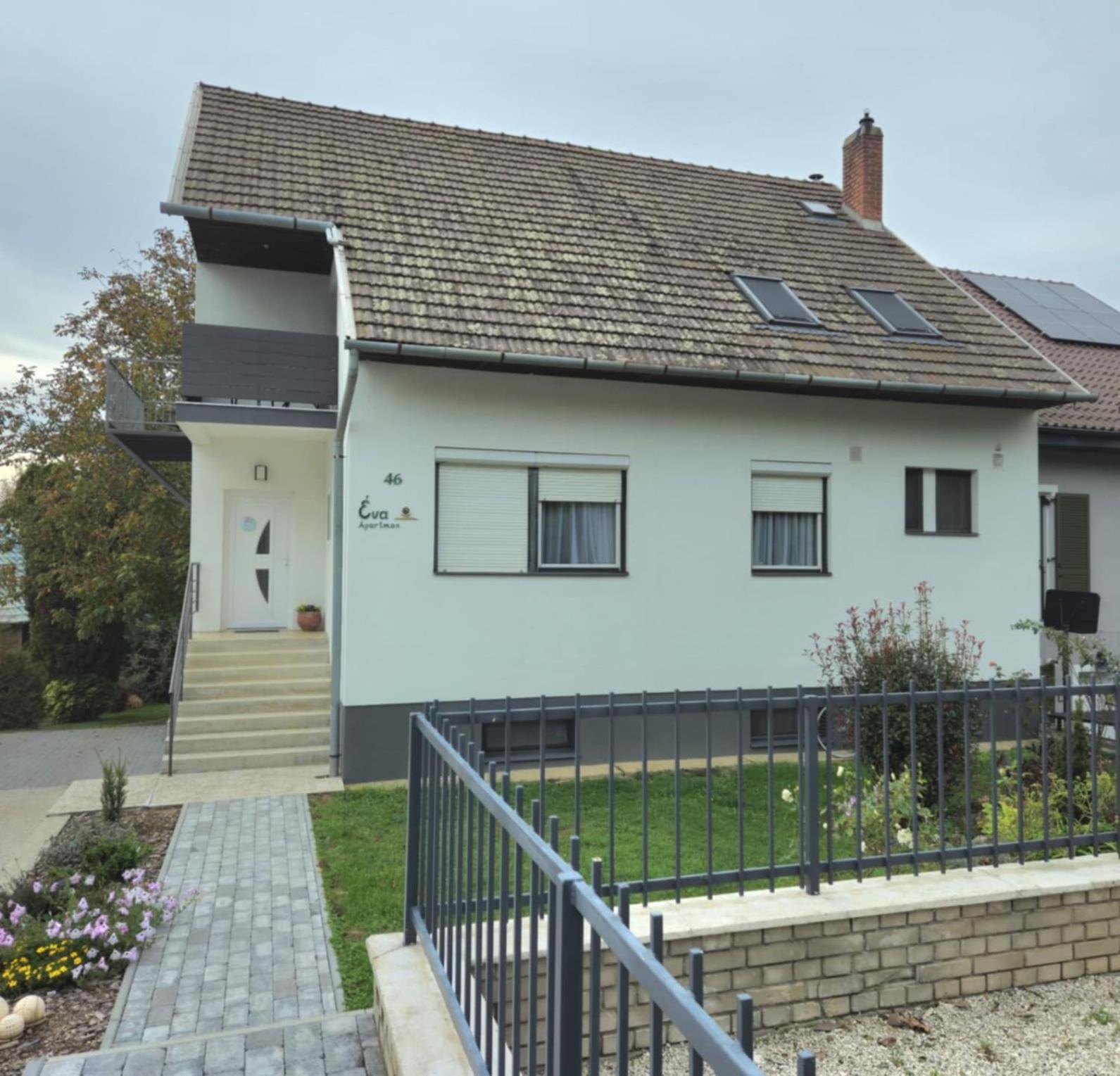 Eva Apartman Hévíz Екстериор снимка