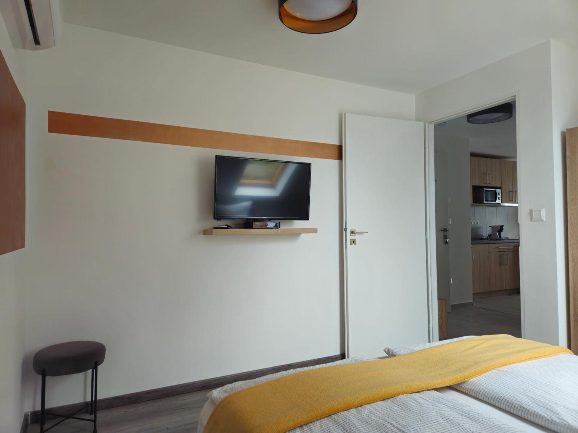 Eva Apartman Hévíz Екстериор снимка