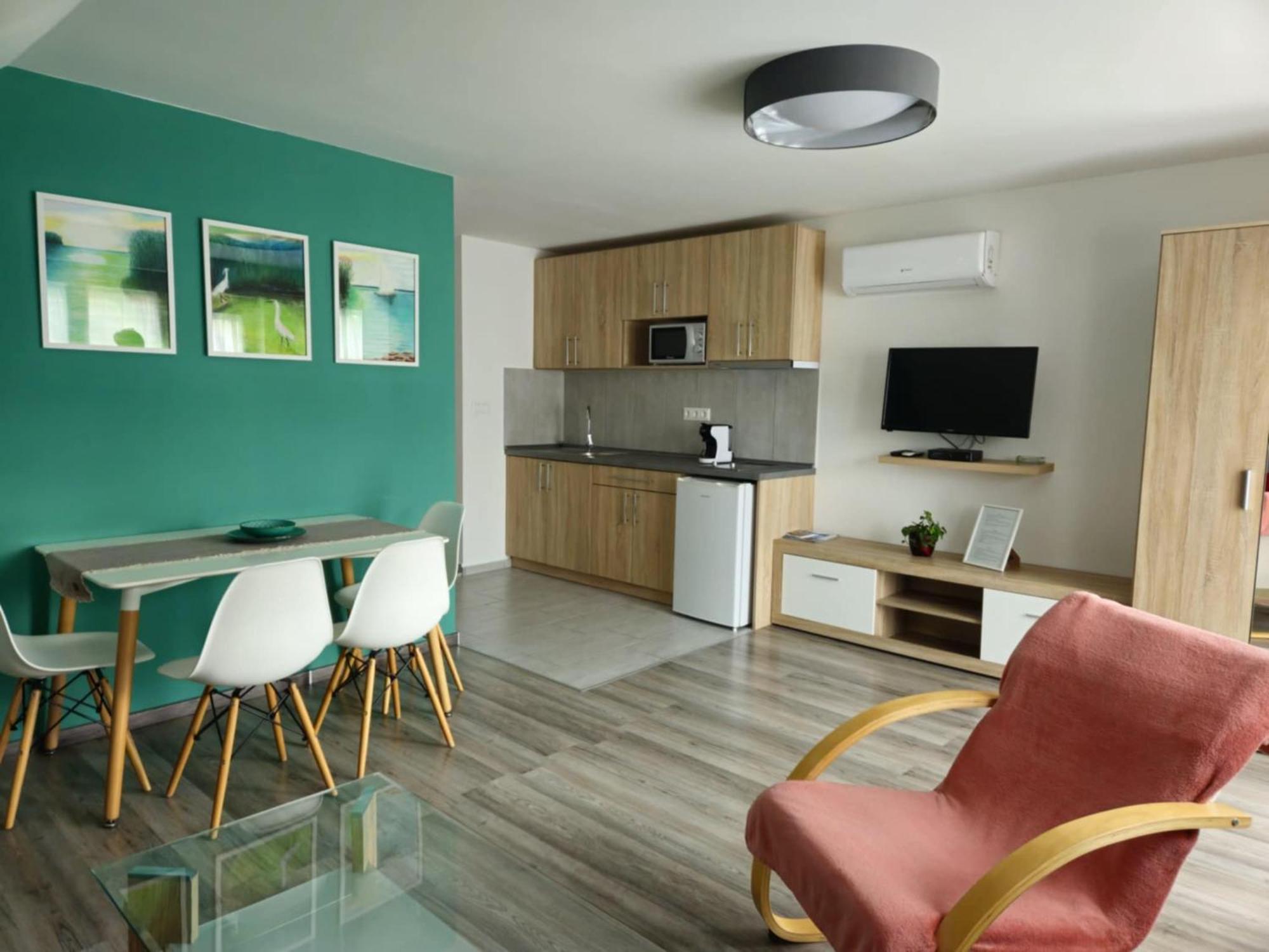 Eva Apartman Hévíz Екстериор снимка
